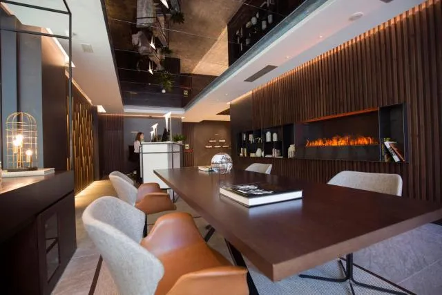  Yomo Centric - picture  : Patio,Library,Lobby or reception,Property 