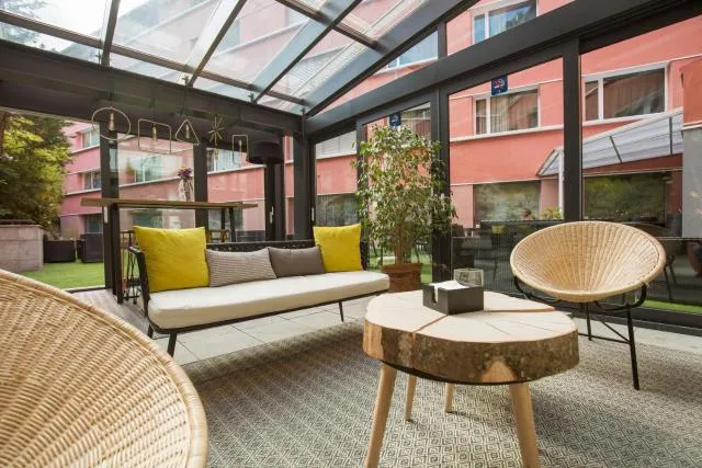  Yomo Centric - picture  : Patio,Nearby landmark,Seating area,Balcony/Terrace,Property 