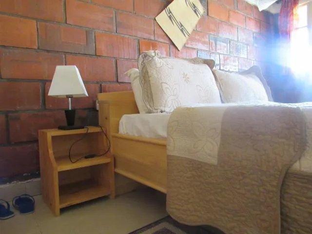  Rebero Kivu Resort - photo  : Zone assise,Lit,Chambre à coucher,Propriété 