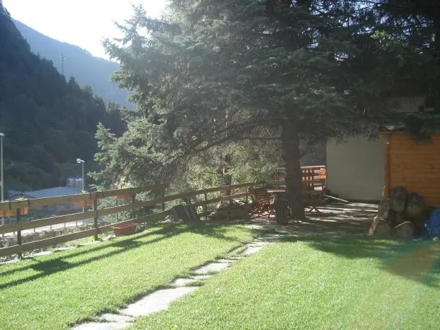  Chalet Las Avellanas - picture  : Garden,Day,Garden,Property 