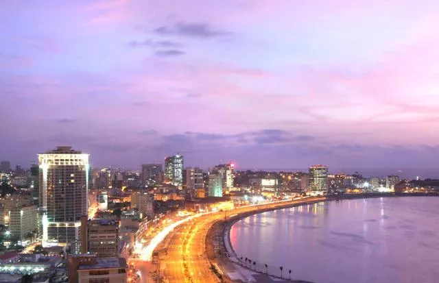  Hotel Presidente Luanda - picture  : Night,View (from property/room),City view,Property 