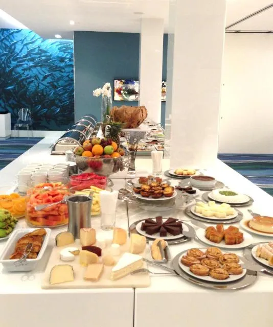  Hotel Presidente Luanda - picture  : Restaurant/places to eat,Food and drinks,Lunch,Property 