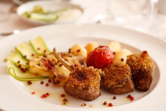  Hotel Presidente Luanda - picture  : Food,Food,Meals,Property 