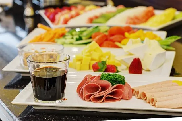  Abidos Hotel Apartment Dubai Land - picture  : Food and drinks,Food,Buffet breakfast,Property 