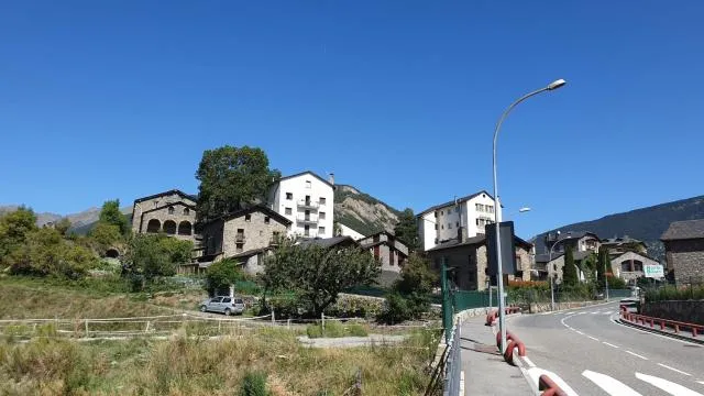  Residencia Aldosa - picture  : Property building,Aqua park,Natural landscape,City view,Mountain view,Street view,Location,Property 