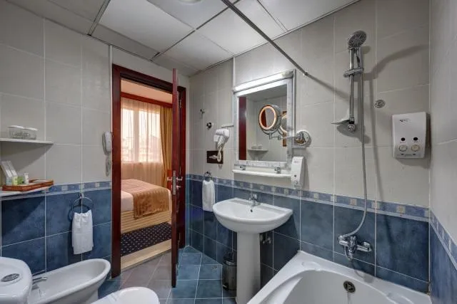  Mourouj Hotel Apartments by Mourouj Gloria - picture  : Toilet,Bathroom,Bathroom,Property 