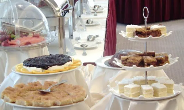  Sharjah Premiere Hotel & Resort - picture  : Food 