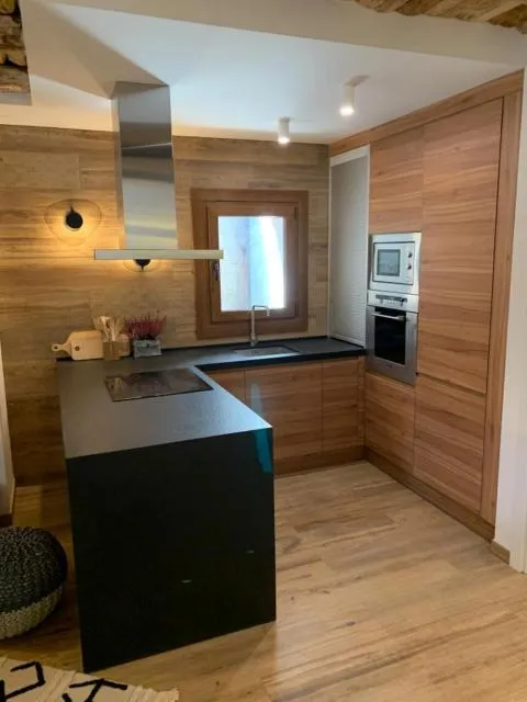  Chalet Las Avellanas - picture  : Kitchen/kitchenette,Bathroom 