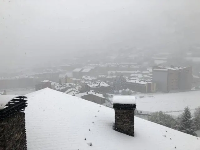  HOTEL GRIU - picture  : Shower,Natural landscape,Property 