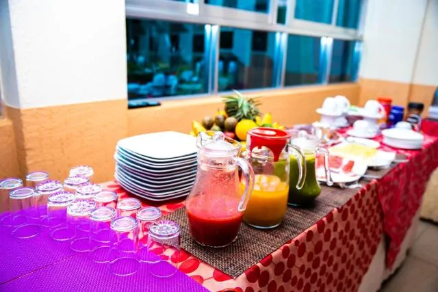  Kigaliview Hotel and Apartments - photo  : Été,Petit-déjeuner,Propriété 