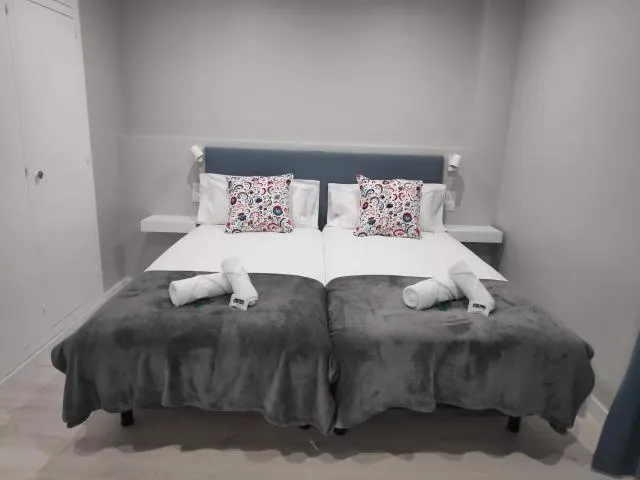  SUITEDREAMS - Boigues 3 - picture  : Bed,Bed,Bedroom,Property,Room 