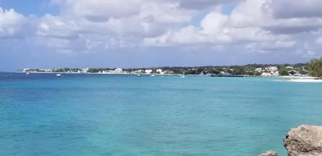  THE GOOD LIFE - picture  : Beach,Property 