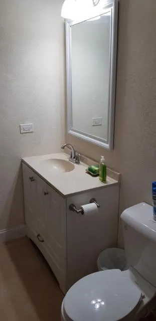  THE GOOD LIFE - picture  : Bathroom 