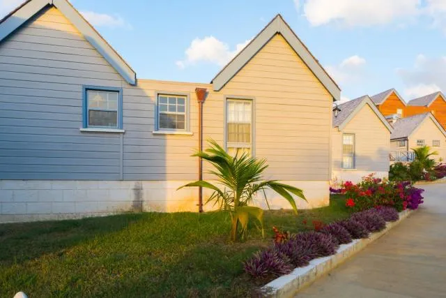  West Rock Villas - picture  : Property building,Property building,Property 