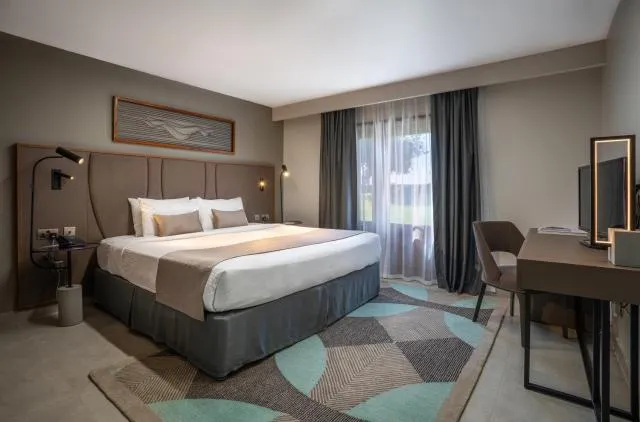  Marbella Resort - picture  : Bed,Bedroom,Property 