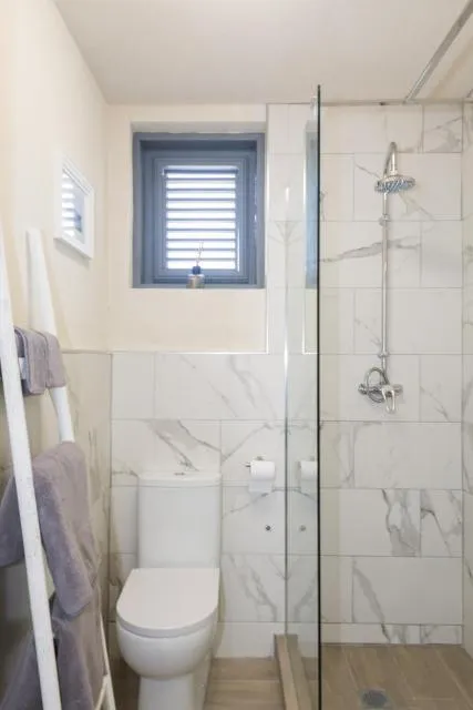  West Rock Villas - picture  : Shower,Bathroom,Property 