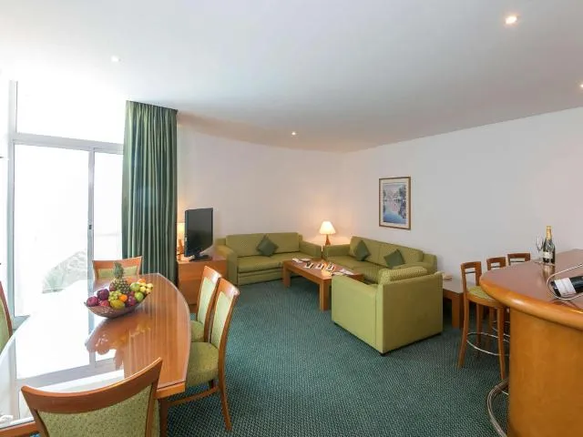  Mercure Grand Jebel Hafeet - picture  : Photo of the whole room,On site,Room 