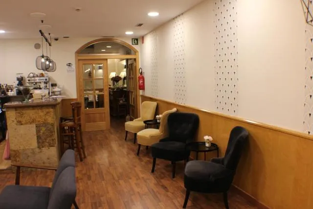  Hotel Meta - picture  : Patio,Living room,Lounge or bar,Property 