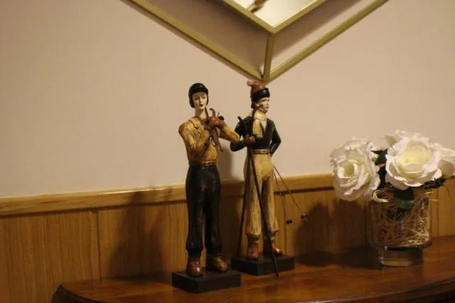  Hotel Meta - picture  : Decorative detail 