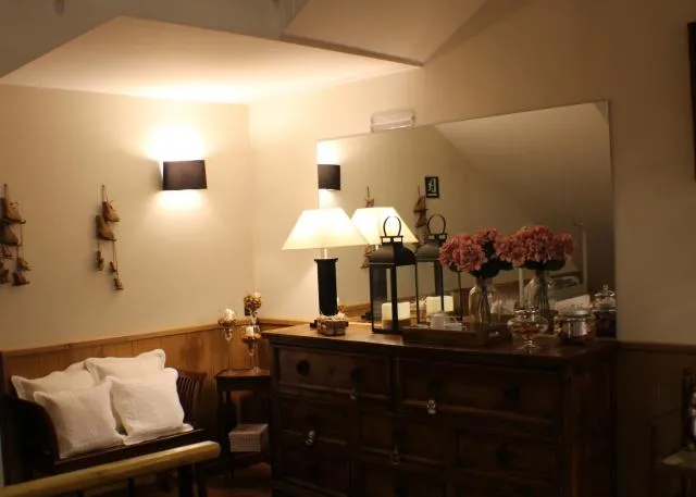  Hotel Meta - picture  : Decorative detail 