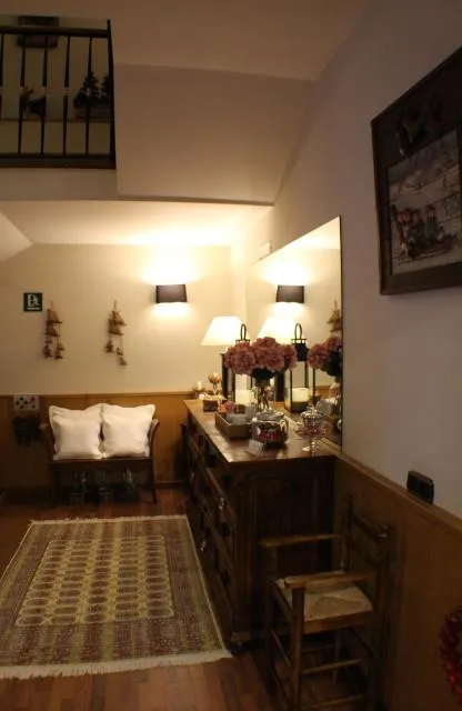  Hotel Meta - picture  : Toilet,Patio,Area and facilities,Property 