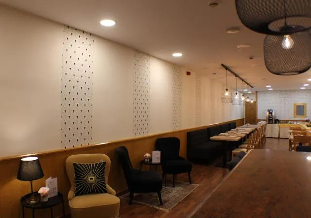  Hotel Meta - picture  : Patio,Living room,Lounge or bar,Property 