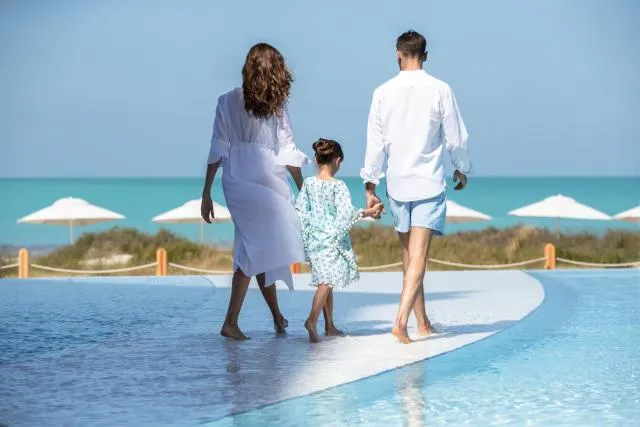  Jumeirah at Saadiyat Island Resort - picture  : Swimming pool,Natural landscape,Family,Pool view,Swimming pool,Property 