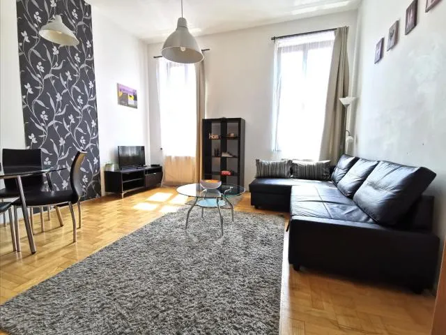  Gozsdu Apartment - photo  : Zone assise,Salon,Zone assise,Propriété 