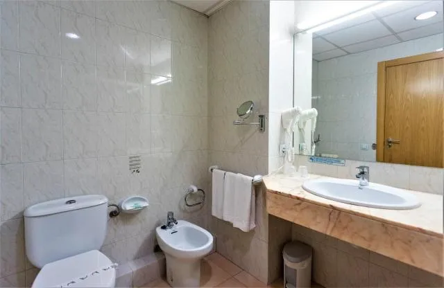  Hotel Panorama - picture  : Toilet,Bathroom,Bathroom,Property 