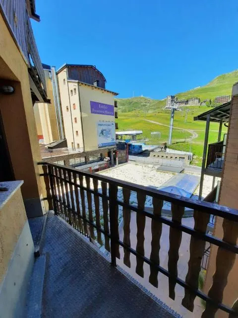  Altissim Grantetras - picture  : Balcony/terrace,Fishing,Ski School,Skiing,Balcony/Terrace,Hiking,Cycling,Diving,Mountain view,Property 