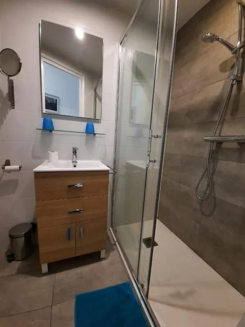  Altissim Grantetras - picture  : Shower,Bathroom,Bathroom,Property 