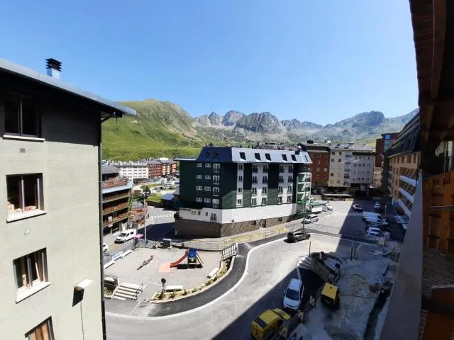  Altissim Nevada II - picture  : Balcony/Terrace,Mountain view,Street view,Property 