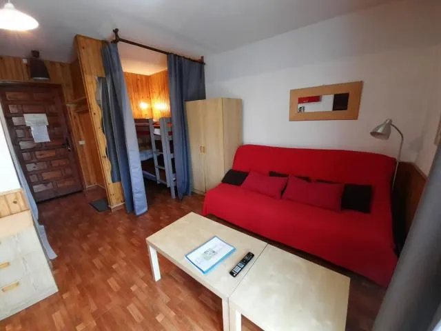  Altissim Nevada II - picture  : Seating area,Bed,Bedroom,bunk bed,Property,Room 