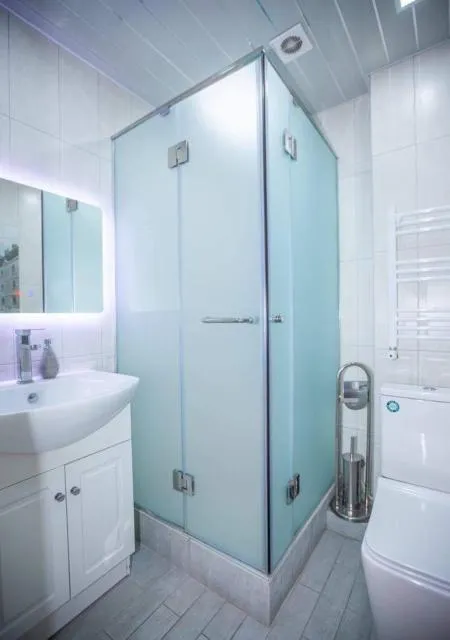  Yerevan center new apartment near Republic Square 9 - picture  : Bathroom 