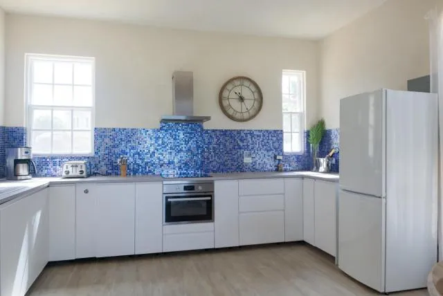  West Rock Villas - picture  : Property building,Kitchen/kitchenette,kitchen,Property 