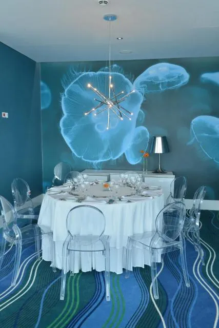  Hotel Presidente Luanda - picture  : Toilet,Property building,Restaurant/places to eat,Food and drinks,Property 