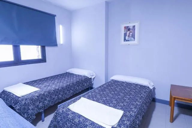  Apartaments Crest Pas - picture  : TV/entertainment centre,Bed 