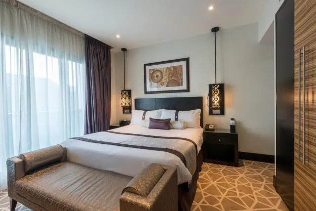  Holiday Inn Dubai Al Barsha, an IHG Hotel - picture  : Bed,Photo of the whole room,Room 