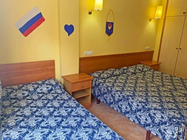  Hotel Antic - picture  : Bed,Bedroom,Property 