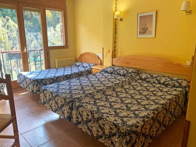  Hotel Antic - picture  : Bed,Bedroom,Property 