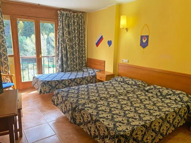  Hotel Antic - picture  : Bed,Bedroom,Property 