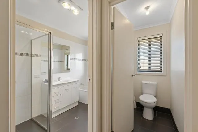  Discovery Parks - Barossa Valley - picture  : Toilet,Bathroom,Bathroom,Property 