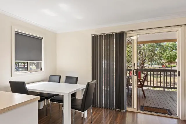  Discovery Parks - Barossa Valley - picture  : Dining area,Property 