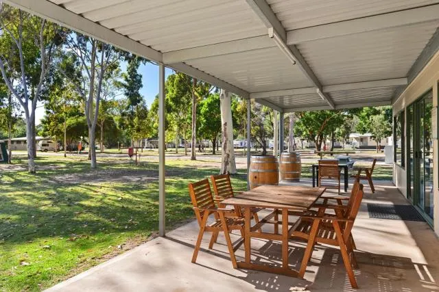  Discovery Parks - Barossa Valley - picture  : Communal kitchen,Property 