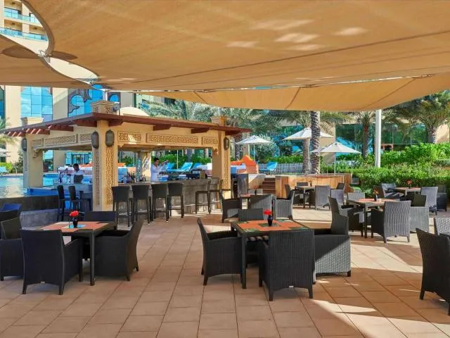  Fairmont Ajman - picture  : Toilet,Restaurant/places to eat,Dining area,On site,Property 