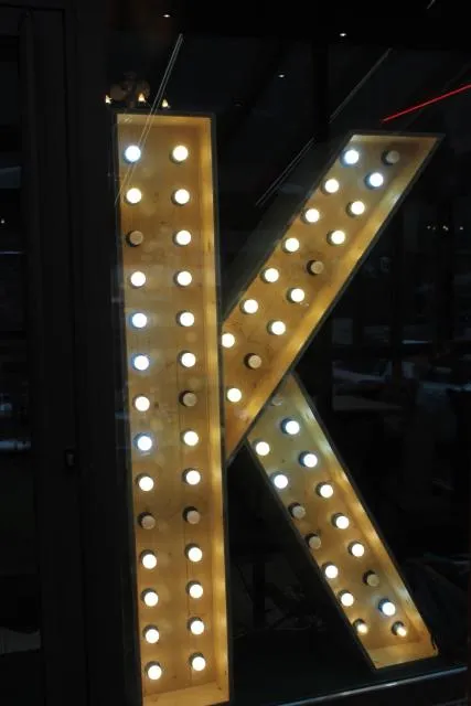  Hotel KATHMANDU - picture  : Restaurant/places to eat,Property 