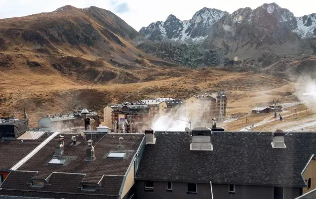  Kione Lake Placid - picture  : Mountain view,Property 