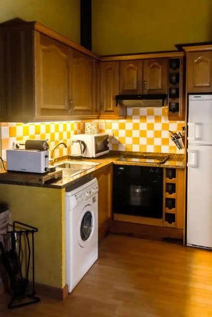  One bedroom appartement at El Tarter 10 m away from the slopes with furnished terrace and wifi - picture  : Kitchen/kitchenette,Kitchen or kitchenette,Property 