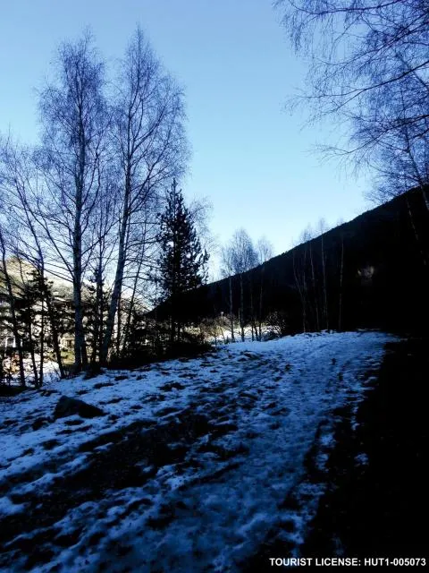  One bedroom appartement at El Tarter 10 m away from the slopes with furnished terrace and wifi - picture  : Shower,Bird's eye view,Property 