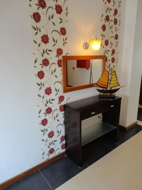  Inn Luanda - picture  : Bathroom,Lobby or reception,Property 